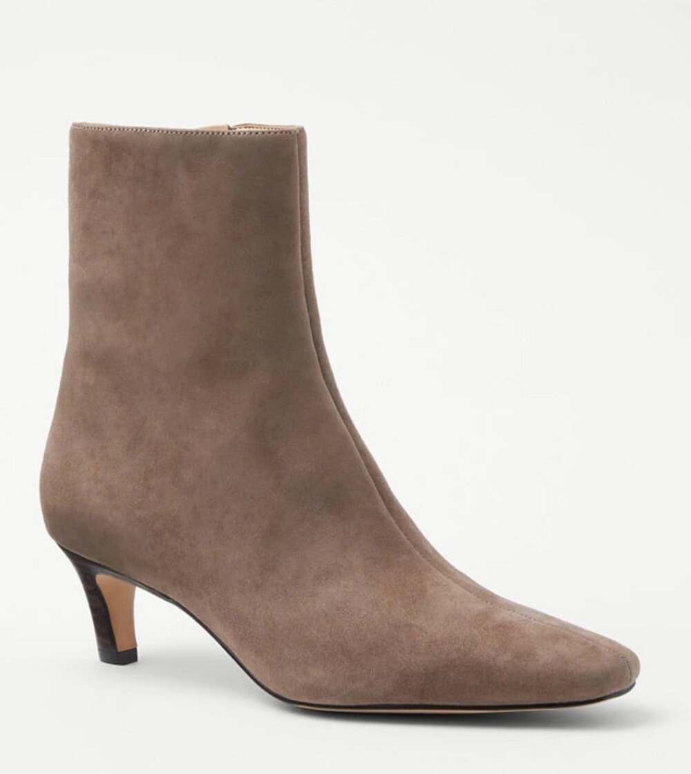 Ann Taylor 9M Pine Bark Brown Skinny Heeled Suede Ankle Bootie Fall Boots